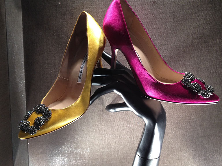 I am happy welcoming your camera crew to Germany. I'm waiting with production van at the airport for you. Rely on my services as local fixer.